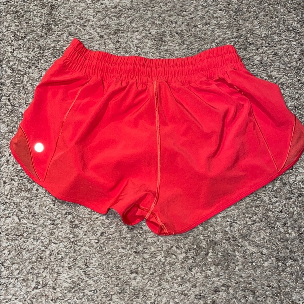 Lululemon Hotty Hot Shorts Size 6